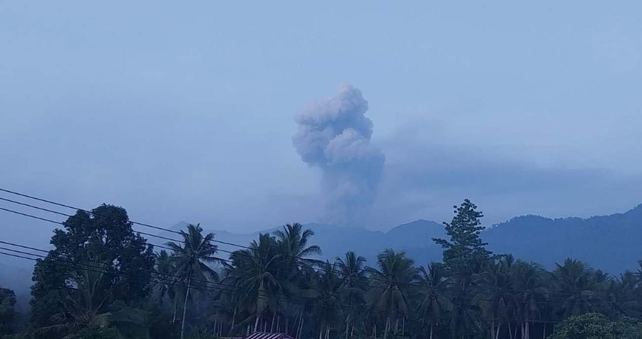 Gunung Dukono Meletus Lagi, Abu Vulkanik Ancam Warga