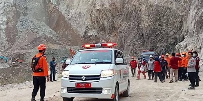 Korban Longsor Gunung Kuda Bertambah Jadi 16 Jiwa