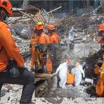 Evakuasi Ponpes Al Khoziny 4 Potongan Tubuh Ditemukan