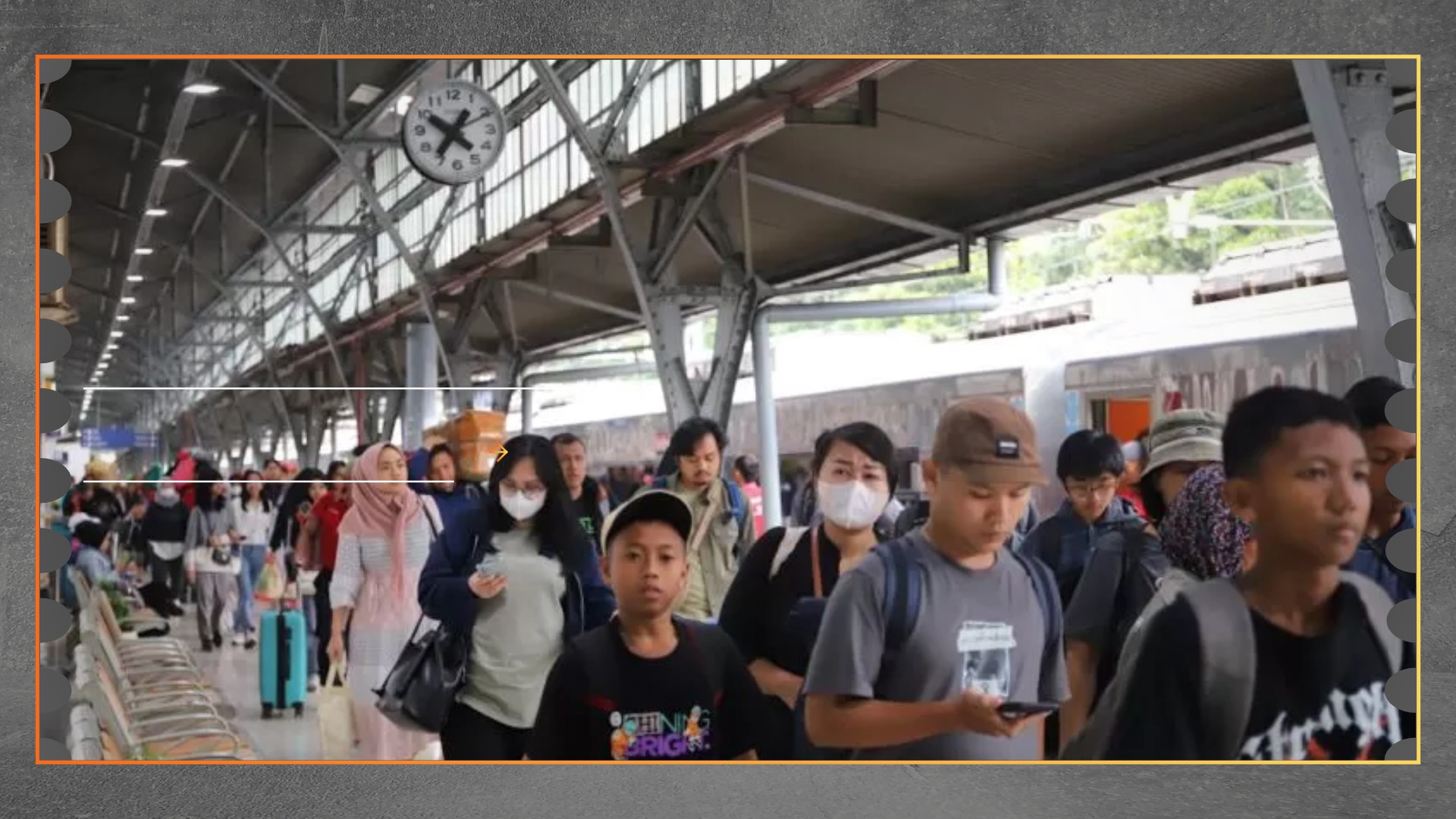 PT KAI Daop 1 Puncak Arus Balik Nataru Padati Stasiun Gambir