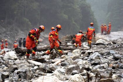 Korban Banjir Nepal-China Capai 1.410 Orang